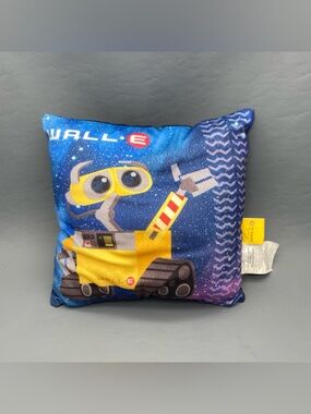 Vintage Disney WALL-E 11”x11” Pillow Manufactured By Idea Nuova PLUSH